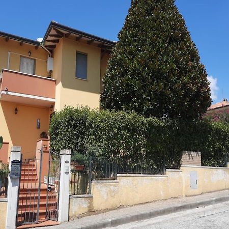 Ferienwohnung Locazione Turistica Di Pucci Lidia Assisi Exterior foto